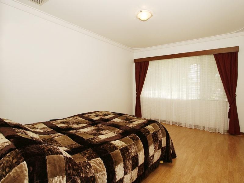 1 Ireland Way, Bassendean WA 6054