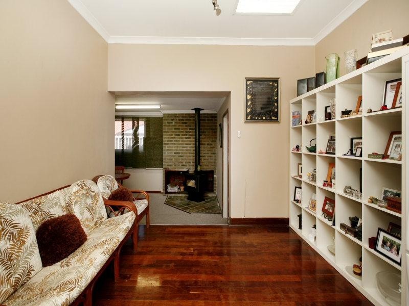 320 The Strand, Dianella WA 6059