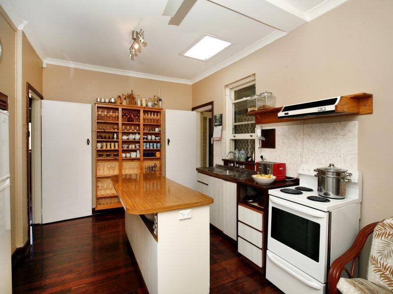 320 The Strand, Dianella WA 6059