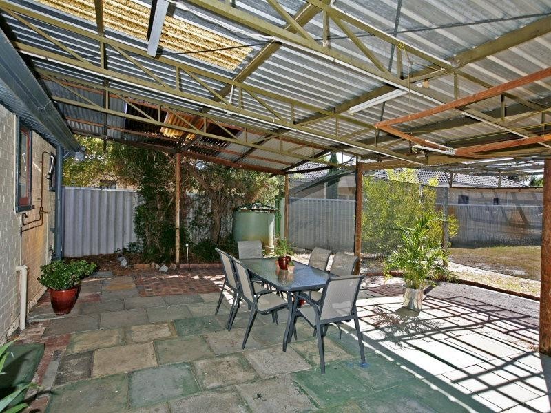 320 The Strand, Dianella WA 6059