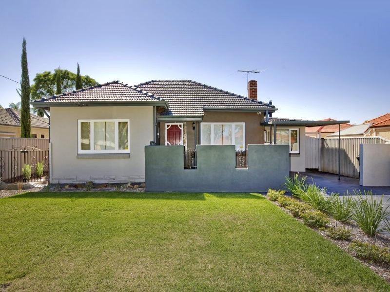 320 The Strand, Dianella WA 6059