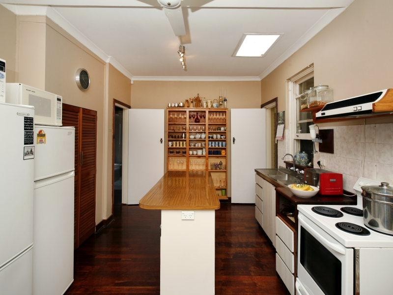 320 The Strand, Dianella WA 6059