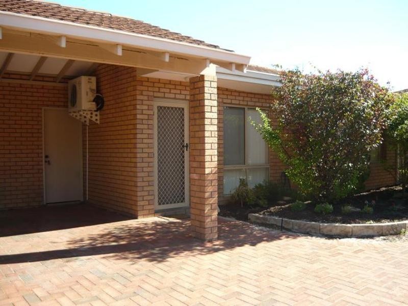 2/62 Smith Street, Dianella WA 6059