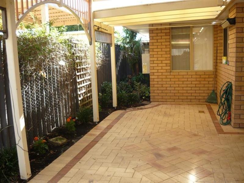 2/62 Smith Street, Dianella WA 6059