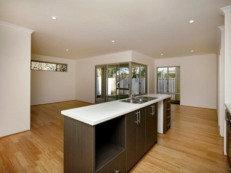 4b O’Mara Place, Belmont WA 6104