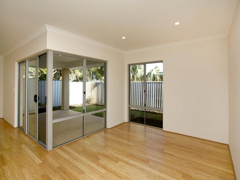 4b O’Mara Place, Belmont WA 6104