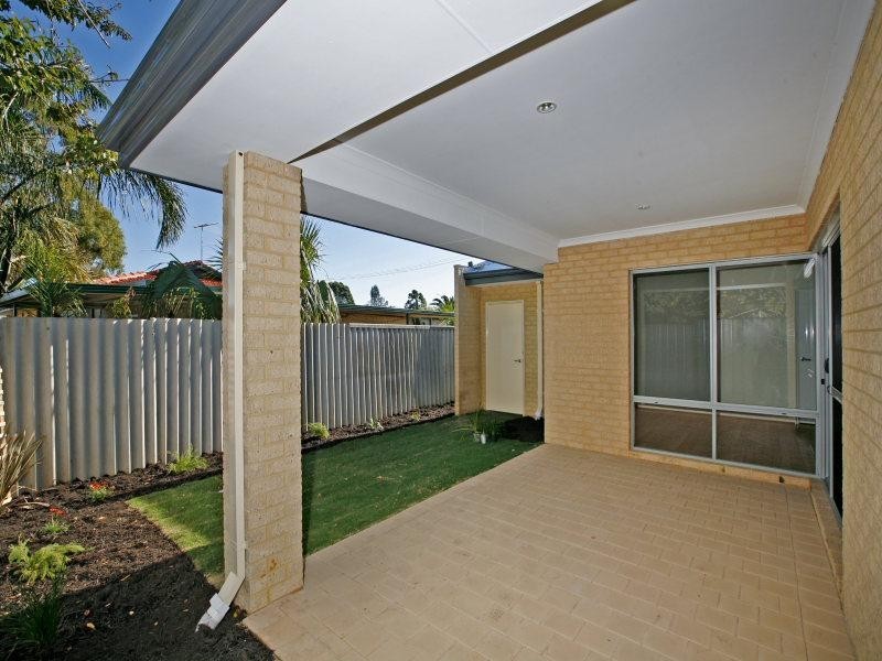 4b O’Mara Place, Belmont WA 6104