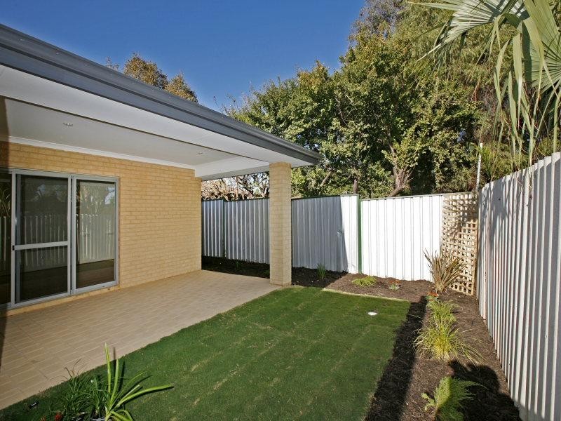 4b O’Mara Place, Belmont WA 6104