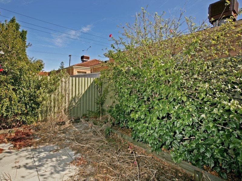 3/1A Randall Street, Dianella WA 6059