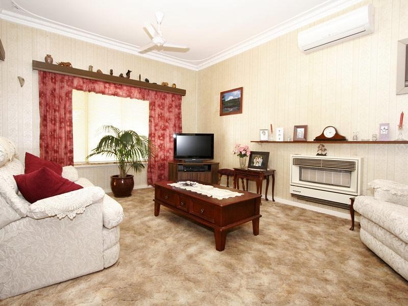 50 Fourth Avenue, Bassendean WA 6054