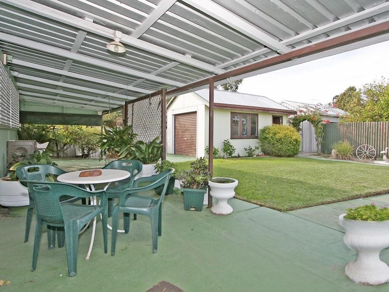 50 Fourth Avenue, Bassendean WA 6054