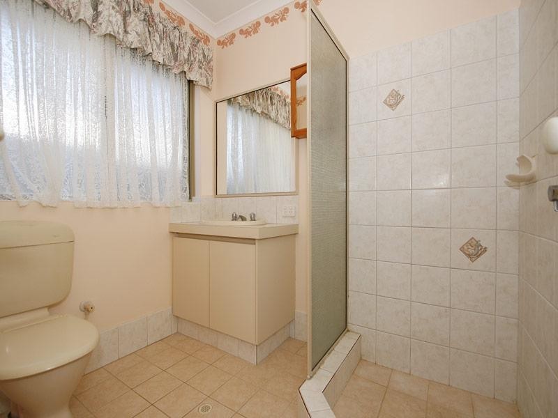 52 Nottingham Gardens, Ballajura WA 6066