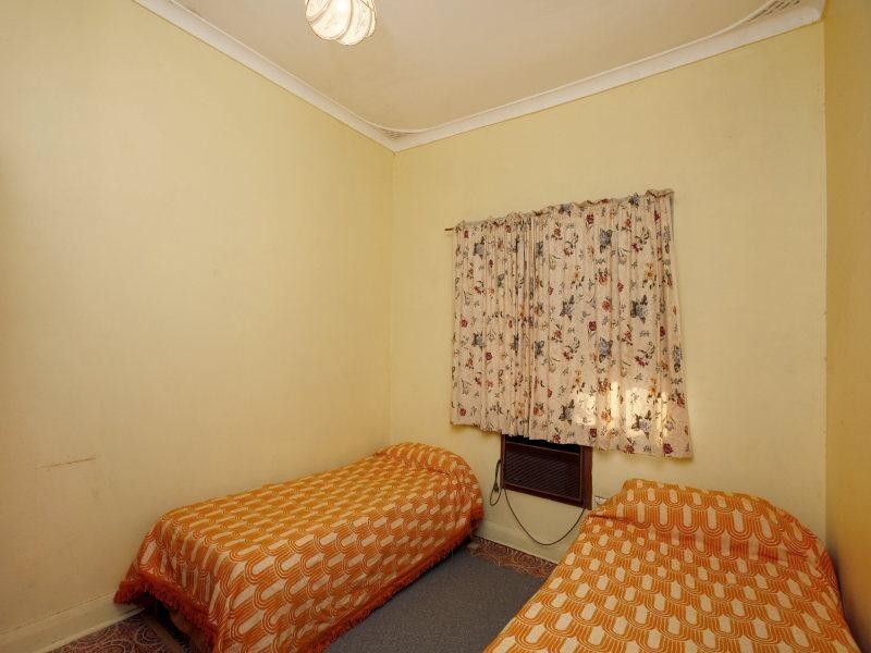 21 Avenell Road, Bayswater WA 6053