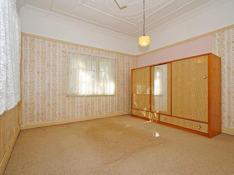 13 River Street, Bassendean WA 6054