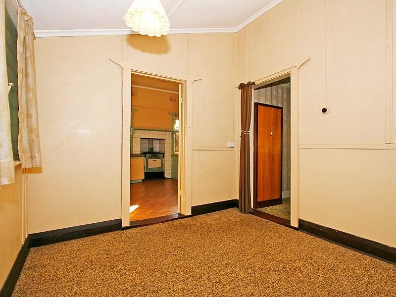 13 River Street, Bassendean WA 6054