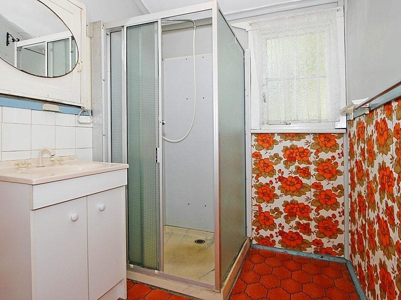 13 River Street, Bassendean WA 6054