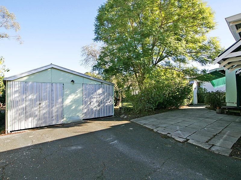 13 River Street, Bassendean WA 6054