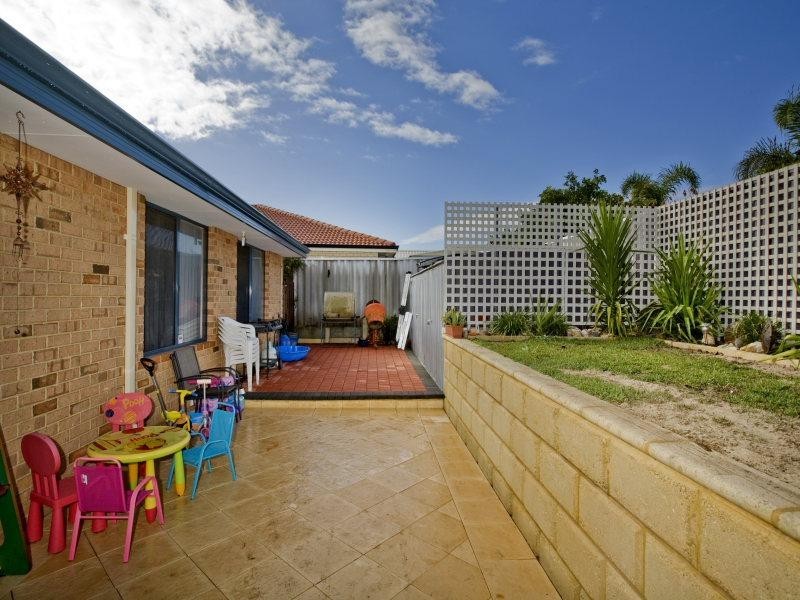 8 Stylis Place, Beechboro WA 6063