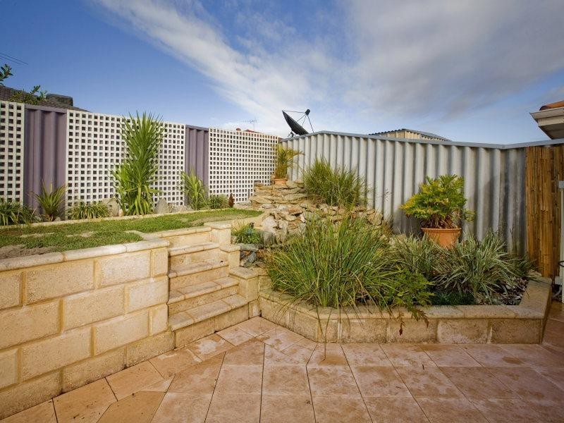 8 Stylis Place, Beechboro WA 6063