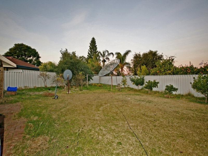 4 Wills Court, Mirrabooka WA 6061
