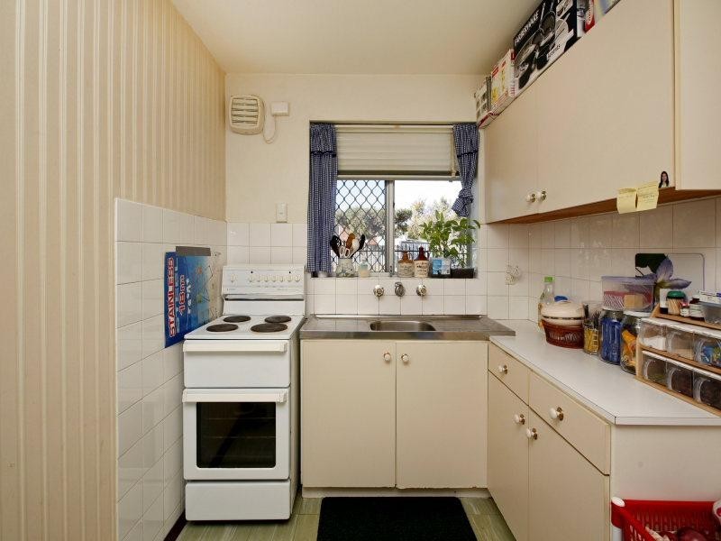 2/99 Ninth Avenue, Maylands WA 6051