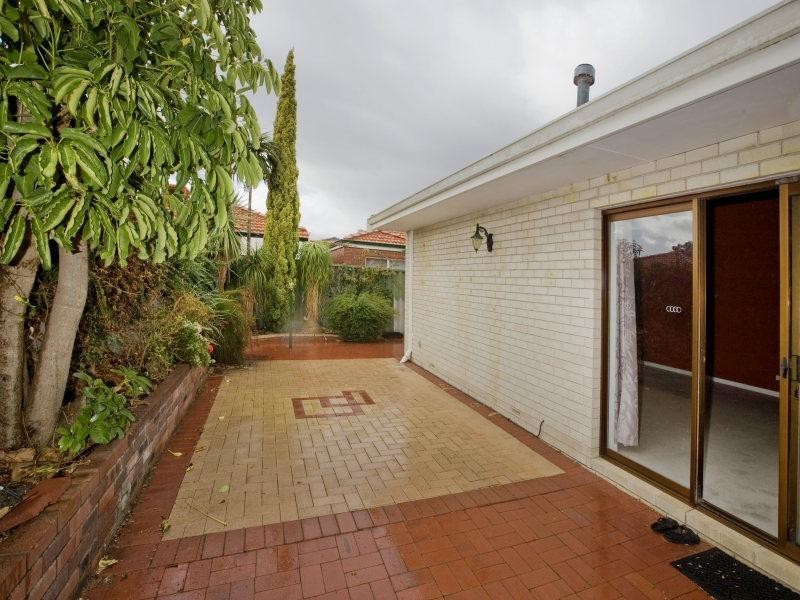 3 Fletcher Street, Yokine WA 6060