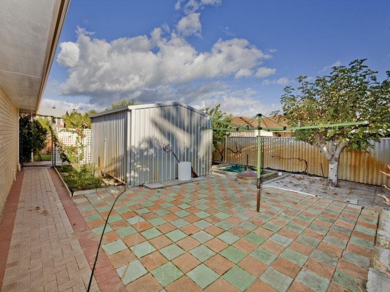 73 Coolibah Avenue, Dudley Park WA 6210