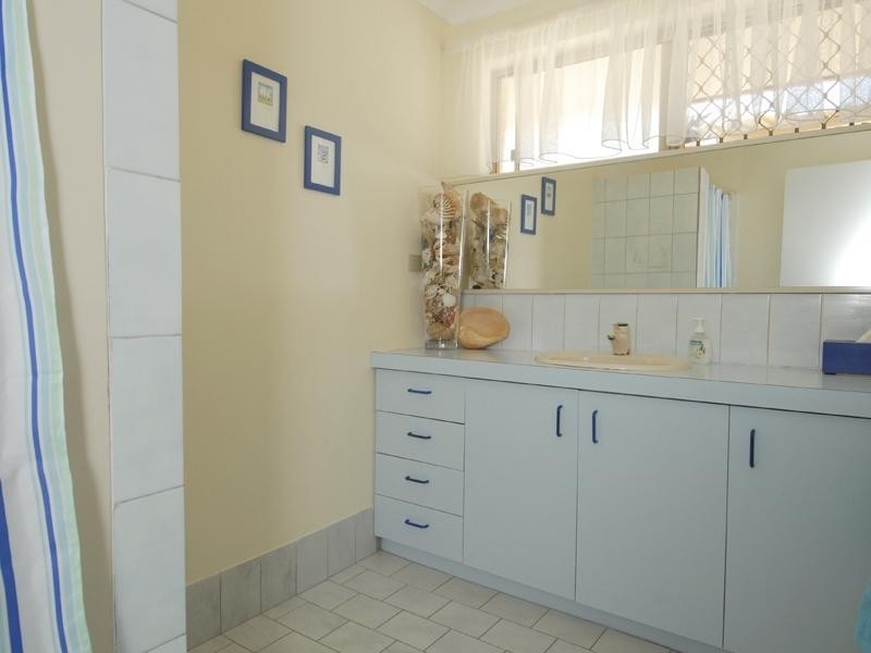 24 Rosewood Crescent, Dianella WA 6059