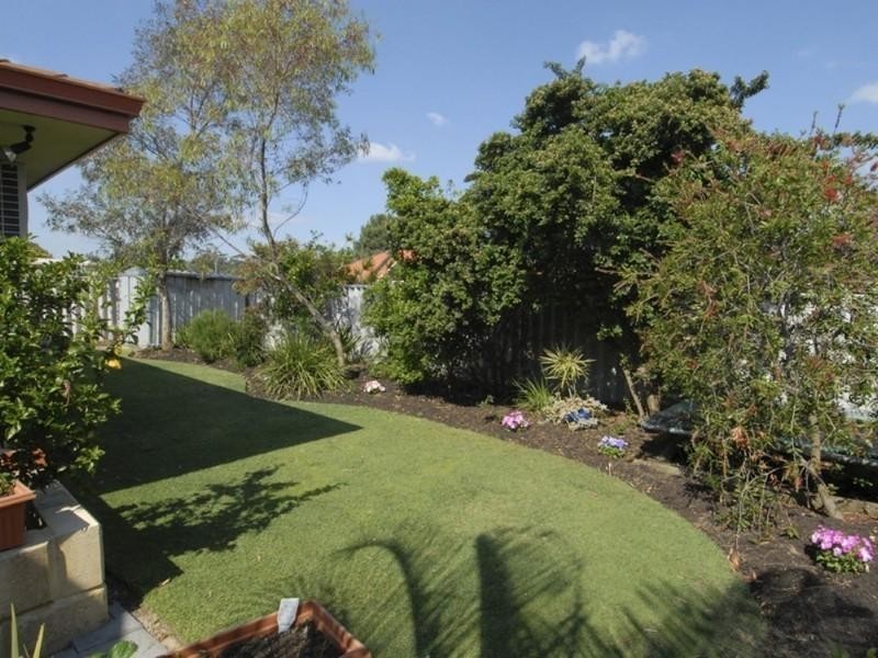 24 Rosewood Crescent, Dianella WA 6059