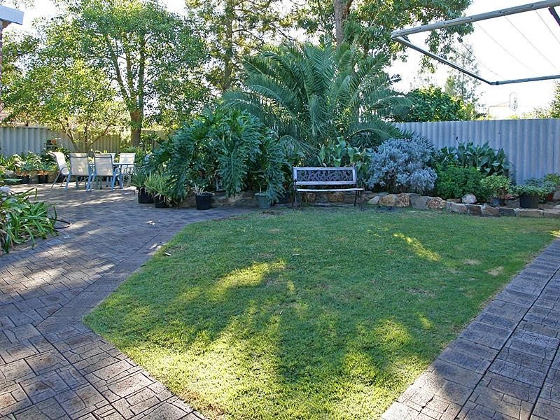 33 Cuttler Avenue, Beechboro WA 6063