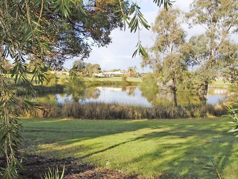 39 Maranon Crescent, Beechboro WA 6063