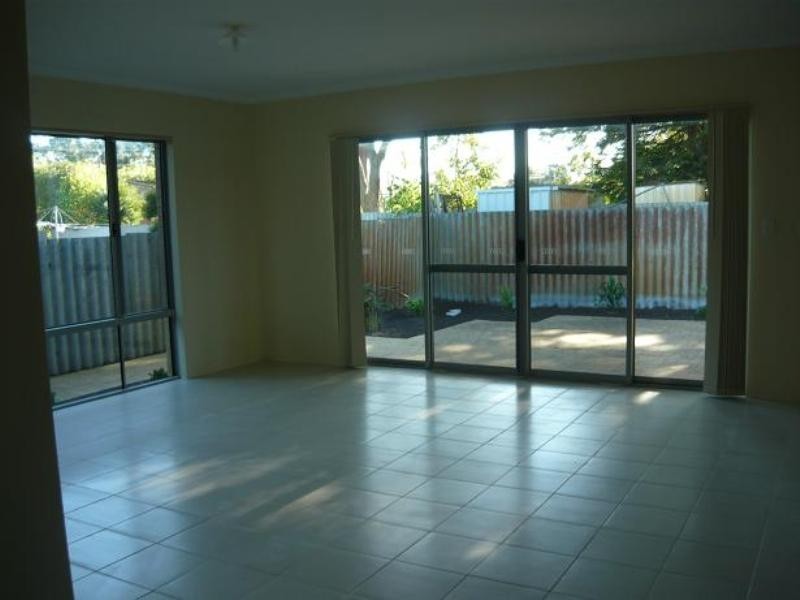 325B The Strand, Dianella WA 6059