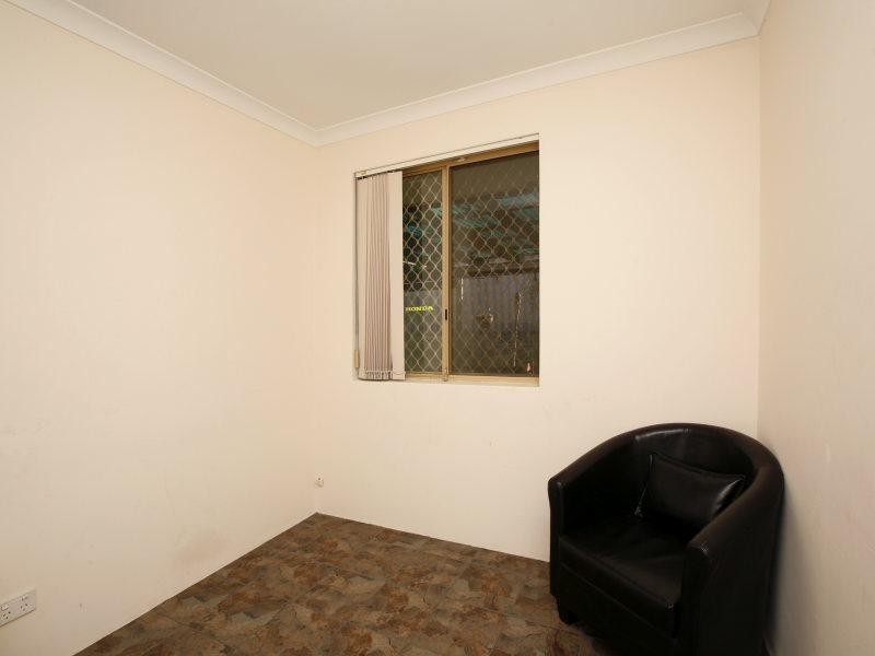 17 Ribble Place, Beechboro WA 6063