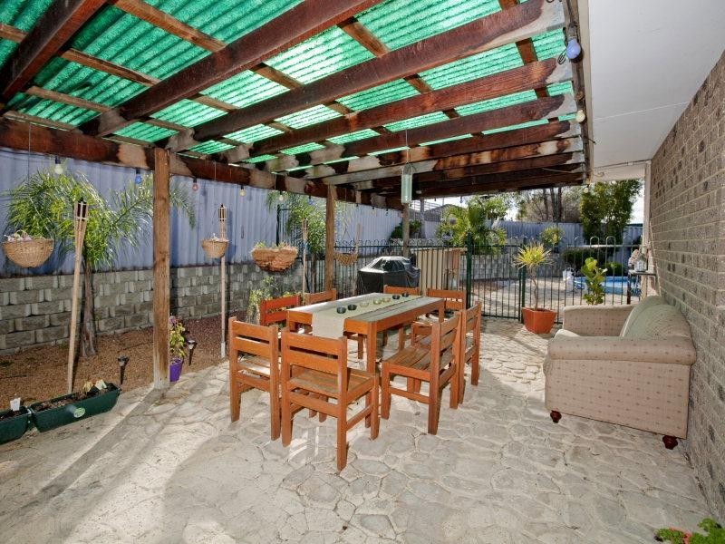 17 Ribble Place, Beechboro WA 6063