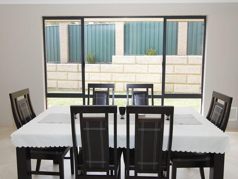 22 Calytrix Crescent, Success WA 6164