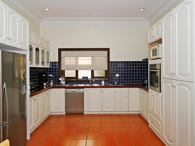 14 Wood Street, Inglewood WA 6052