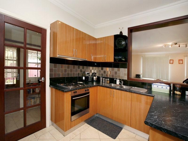 19 Bromley Street, Embleton WA 6062