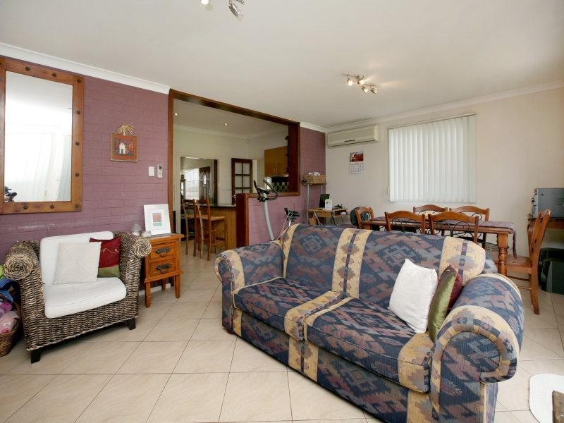 19 Bromley Street, Embleton WA 6062