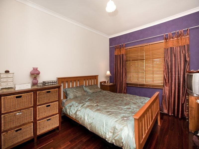 19 Bromley Street, Embleton WA 6062