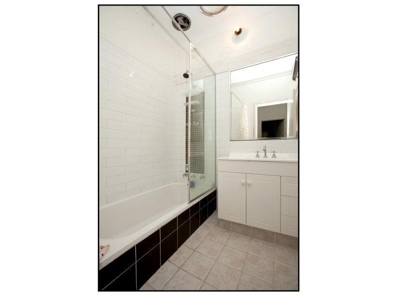 19 Bromley Street, Embleton WA 6062