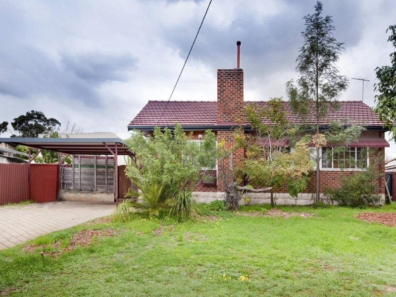 19 Bromley Street, Embleton WA 6062