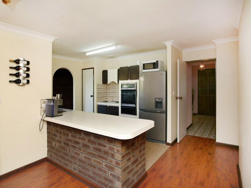 2 Glover Street, Dianella WA 6059