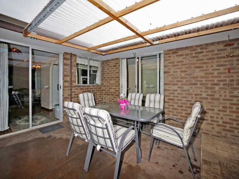 2 Glover Street, Dianella WA 6059