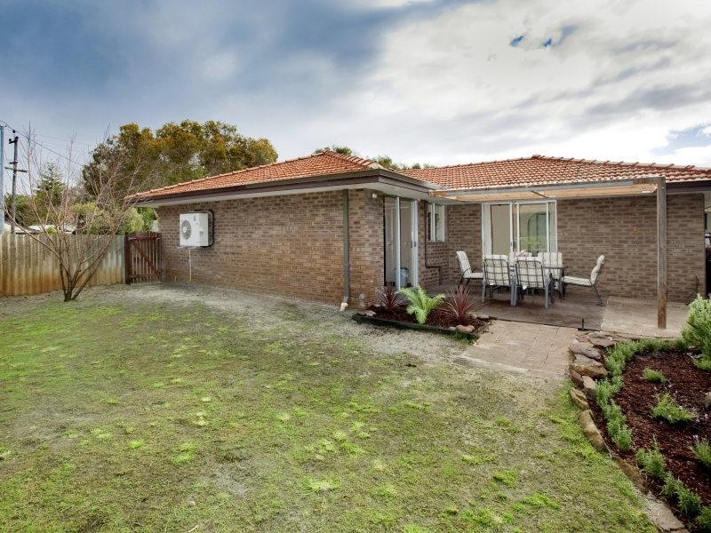 2 Glover Street, Dianella WA 6059