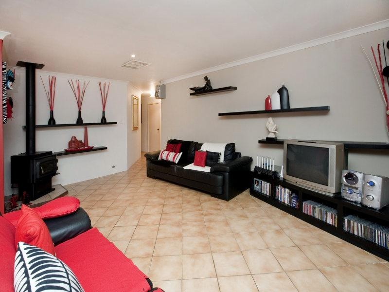 1 Creswick Cross, Kiara WA 6054