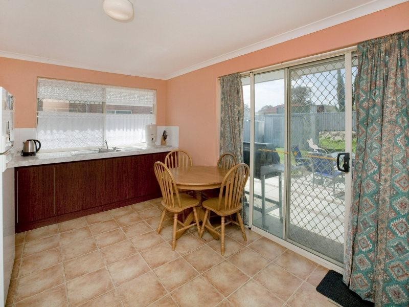 42 Oliphant Street, Kenwick WA 6107