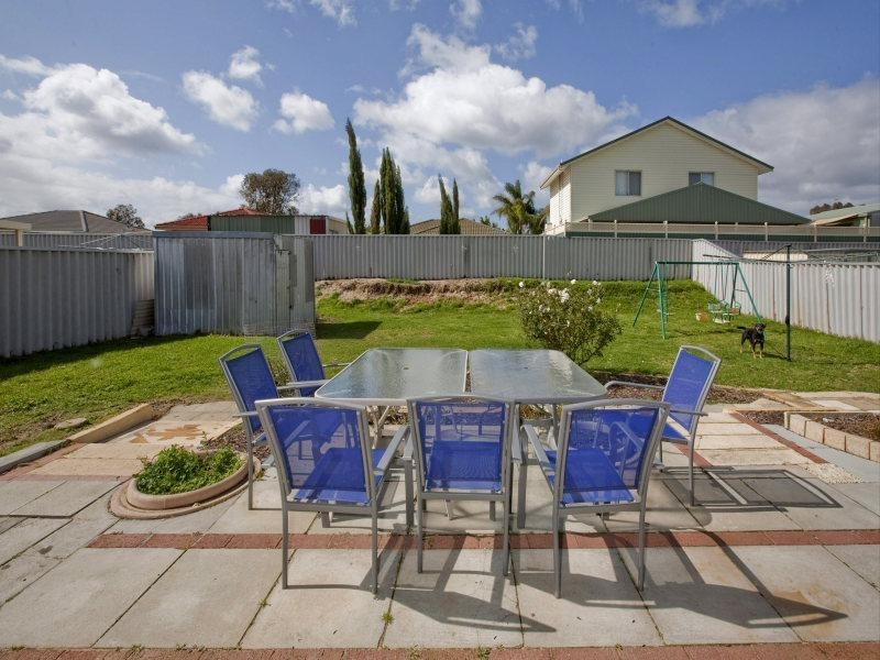 42 Oliphant Street, Kenwick WA 6107