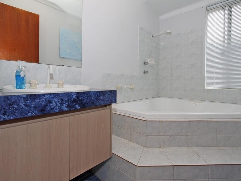 6 Mattner Square, Lockridge WA 6054