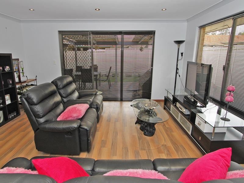 6 Mattner Square, Lockridge WA 6054