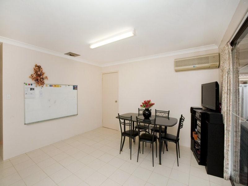 8 Salween Place, Beechboro WA 6063
